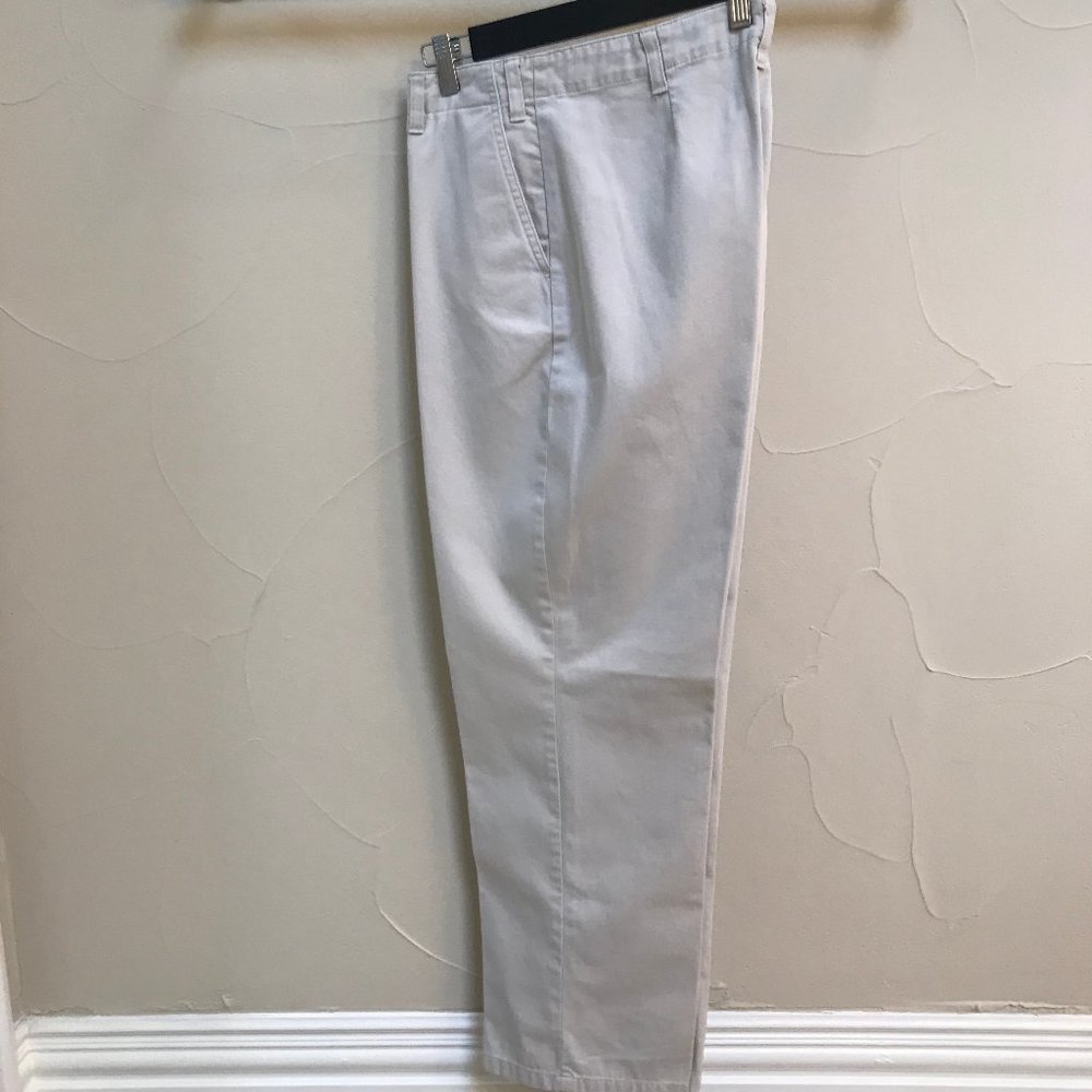G.H. Bass & Co. Khaki Slacks Size 10